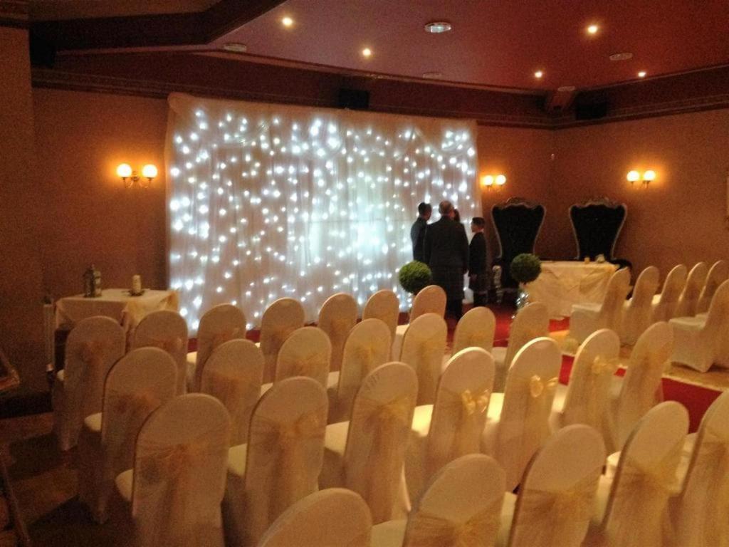 Oyo Dunmar House Hotel